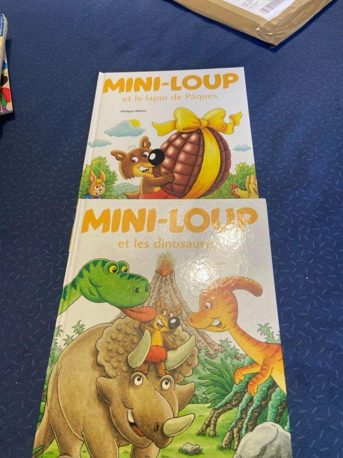 Lot 2 livres Mini Loup