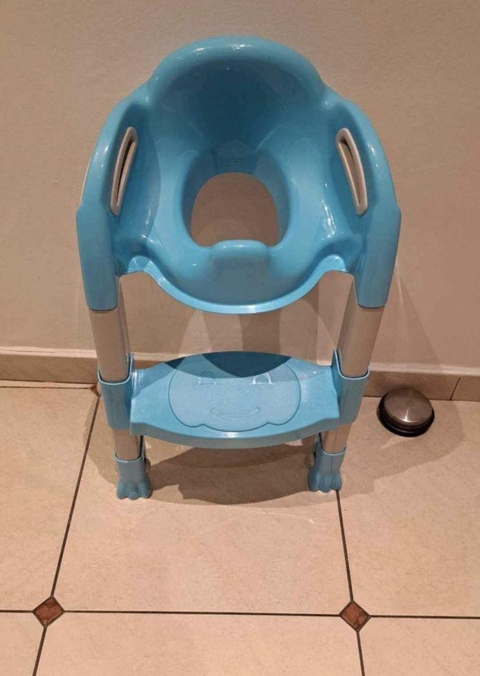 rehausseur toilette enfant avec marche