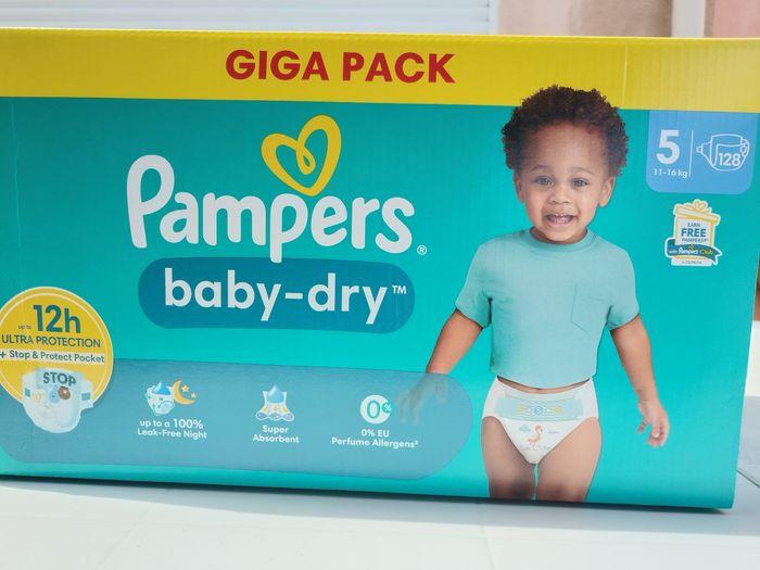 Giga pack Pampers baby dry taille 5