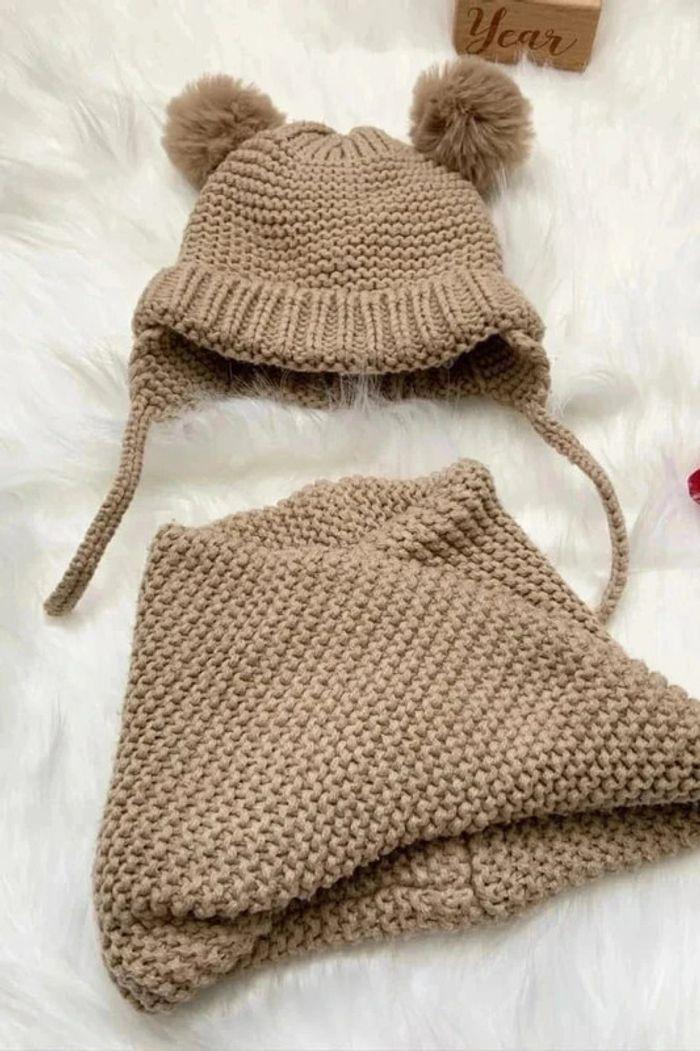 Bonnet et snood Zara 👧🏼 ou 👦🏼 12 mois - photo numéro 2