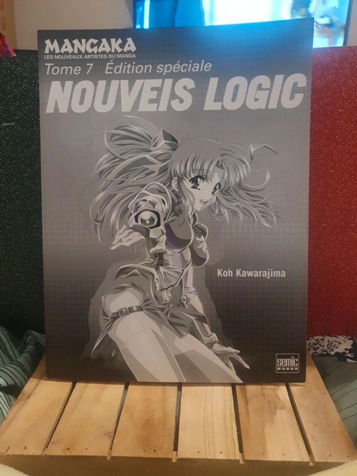 Livre mangaka - photo numéro 1