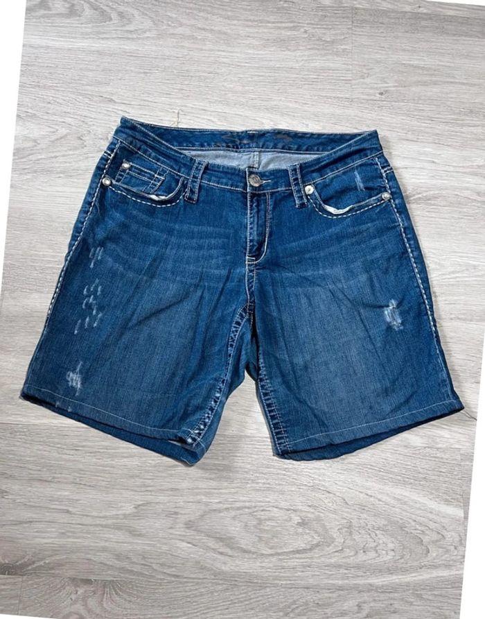 🩳 Short vintage brodé en jean Seven 7  Bleu Taille M 🩳 - photo numéro 2