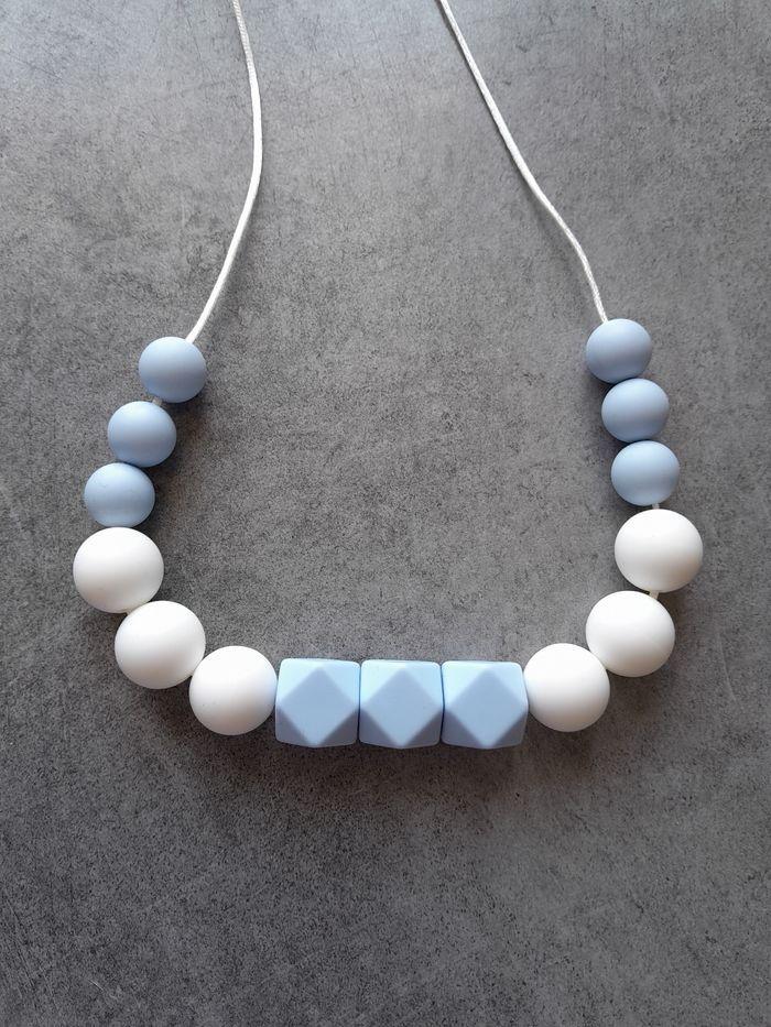 Collier d'allaitement - photo numéro 8