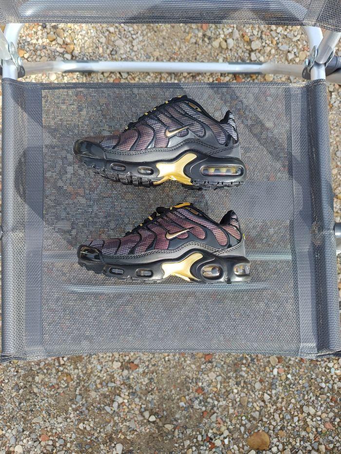 Nike tn requin taille 31 - photo numéro 1