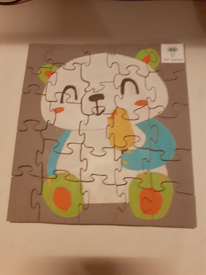 Puzzle bois peint