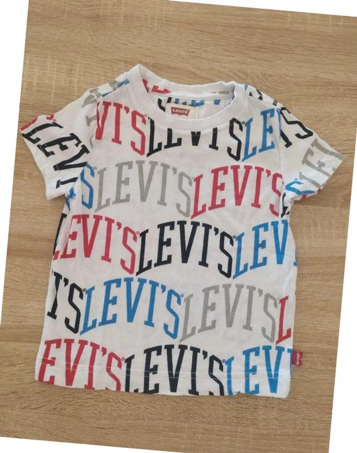 Tee-shirt Levi's taille 24 mois