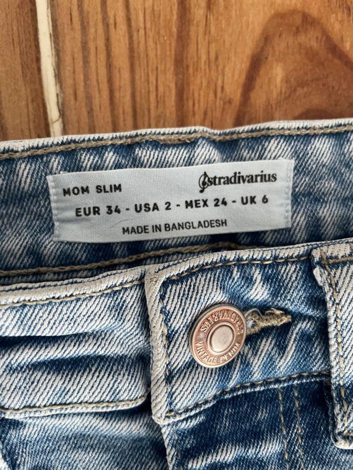 Jean Mom slim Stradivarius taille 34 - photo numéro 3