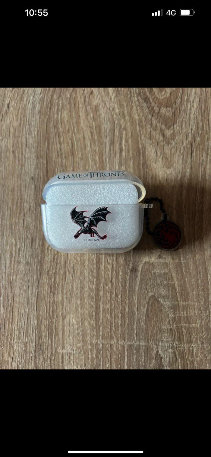 Coque AirPods pro, game of thrones, état neuf - photo numéro 1