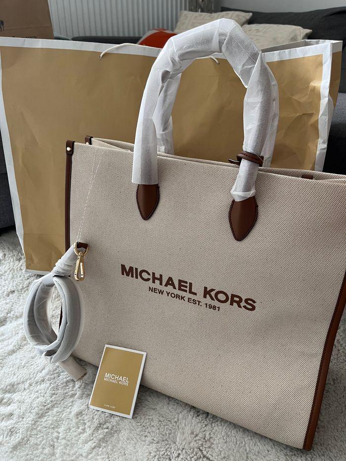 Sac à main avec bandoulière Michael kors - photo numéro 1