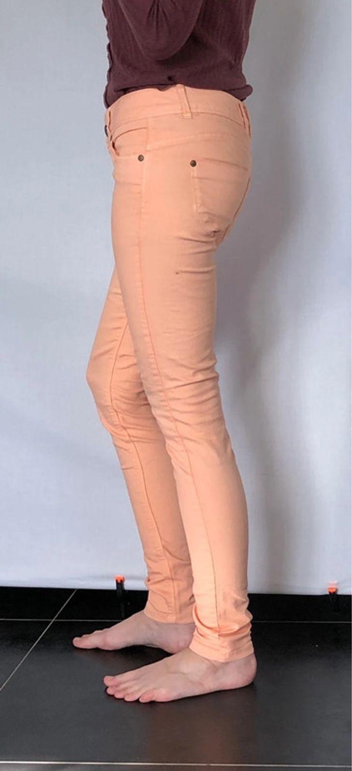 Jean slim taille basse Oxxy abricot pastel taille 36 comme neuf - photo numéro 13