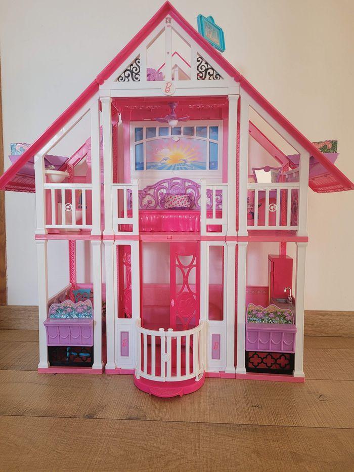 Maison Barbie - photo numéro 1