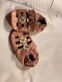 Chaussons souples cuir rose