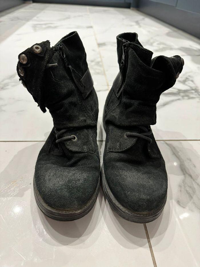 Bottines noires cloutées - photo numéro 4