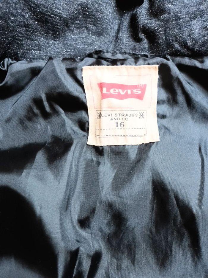 Veste Levi's 16 ans - photo numéro 3