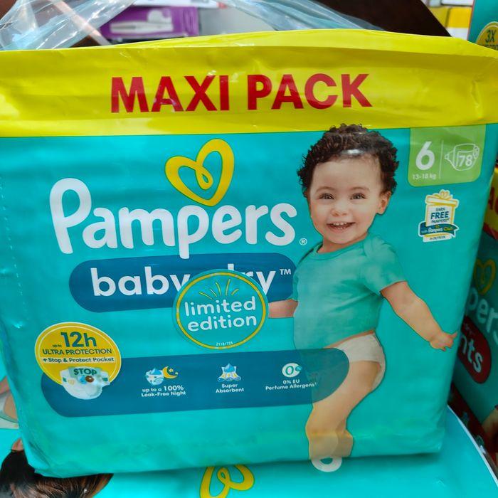 Grand paquet de couche pampers taille 06