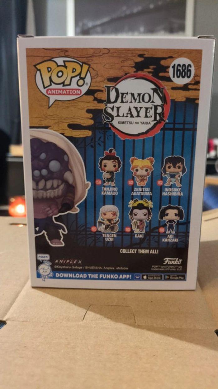 Figurine funko pop spider demon father 1686 demon slayer - photo numéro 5