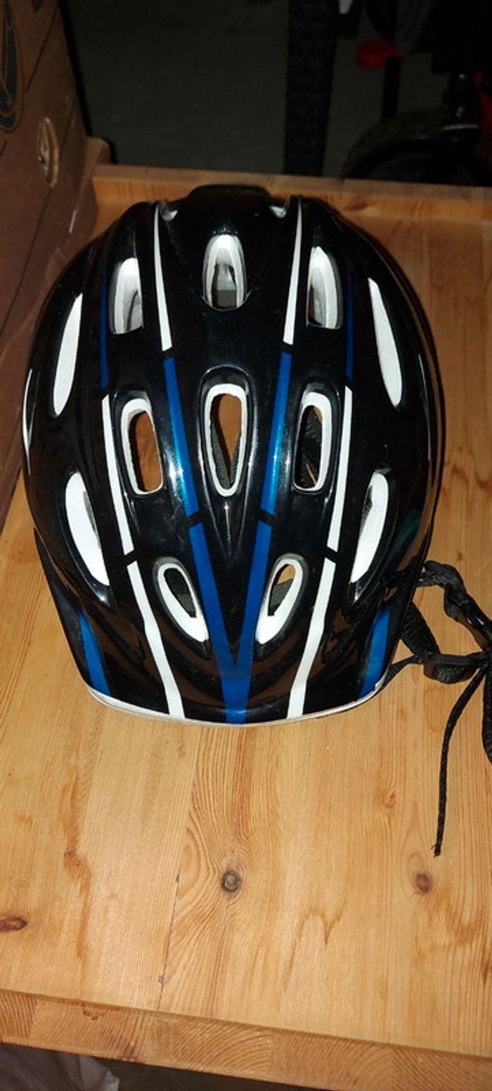 Casque vélo - photo numéro 1