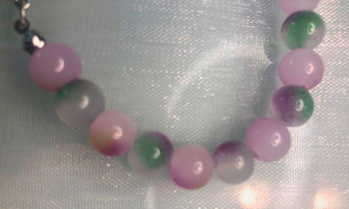 Bracelet avec perles en verre 8mm – Rose et Violet - photo numéro 4