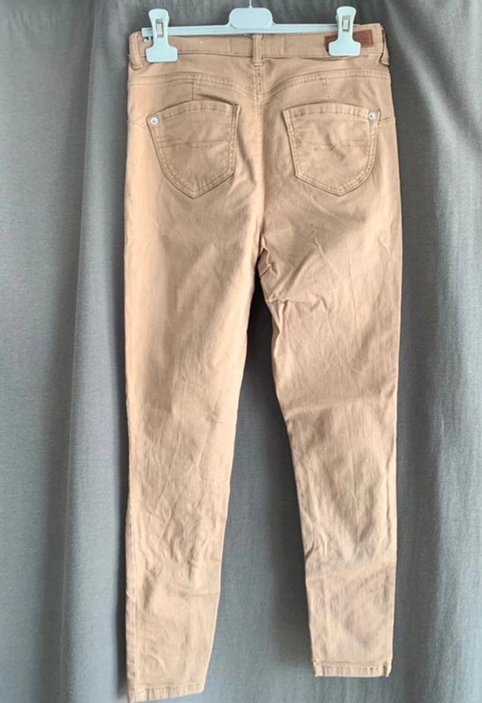 Pantalon camel neuf - photo numéro 2