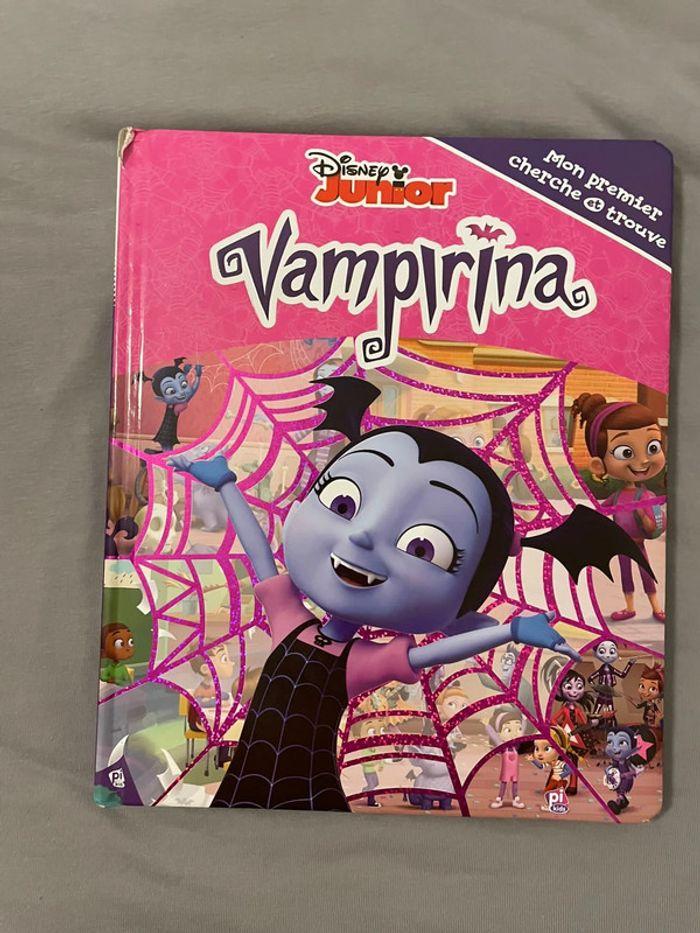 Livre vampirina - photo numéro 1