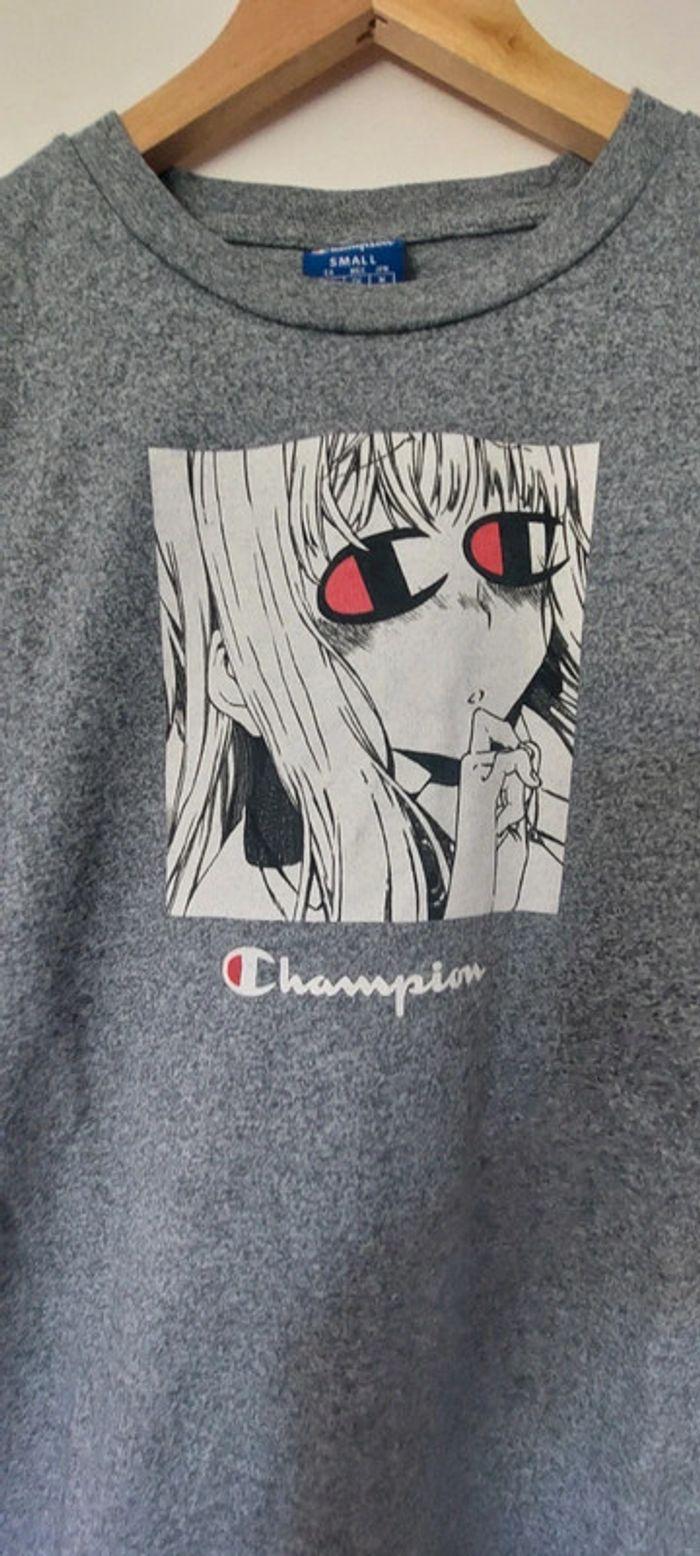 Tee shirt Champion taille S - photo numéro 2