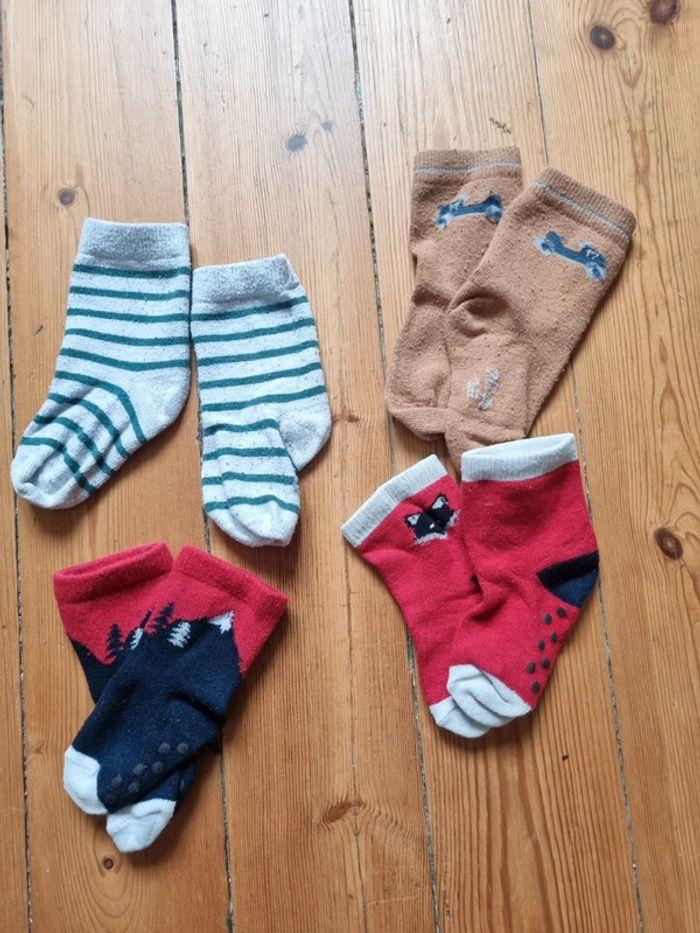 Lot de paires de chaussettes 19-22 - photo numéro 1