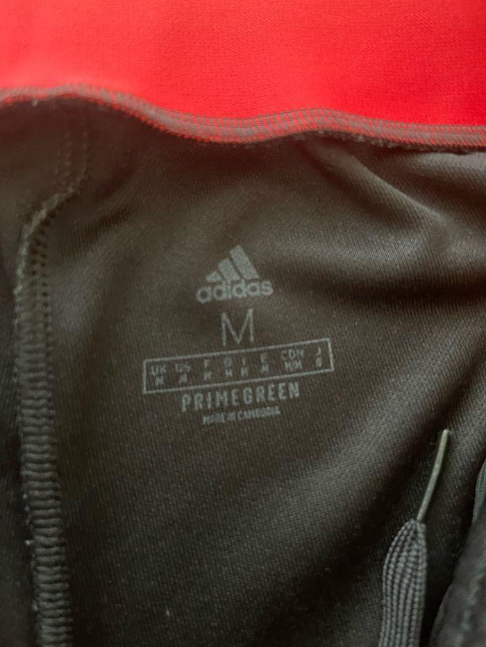 Jogging adidas noir et rouge du Manchester united - photo numéro 3