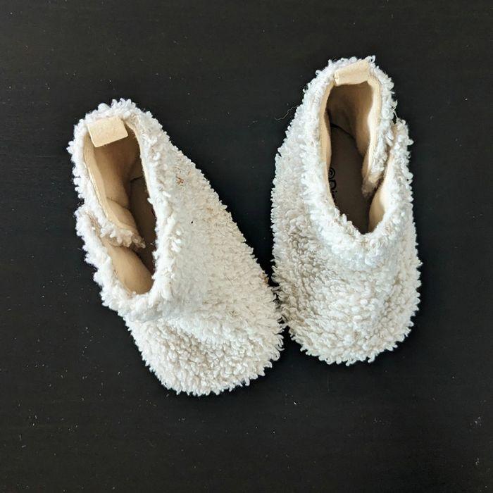 Chaussons bébé - photo numéro 2