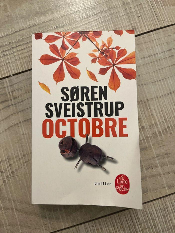 Livre Soren Sveistrup - Octobre - photo numéro 1