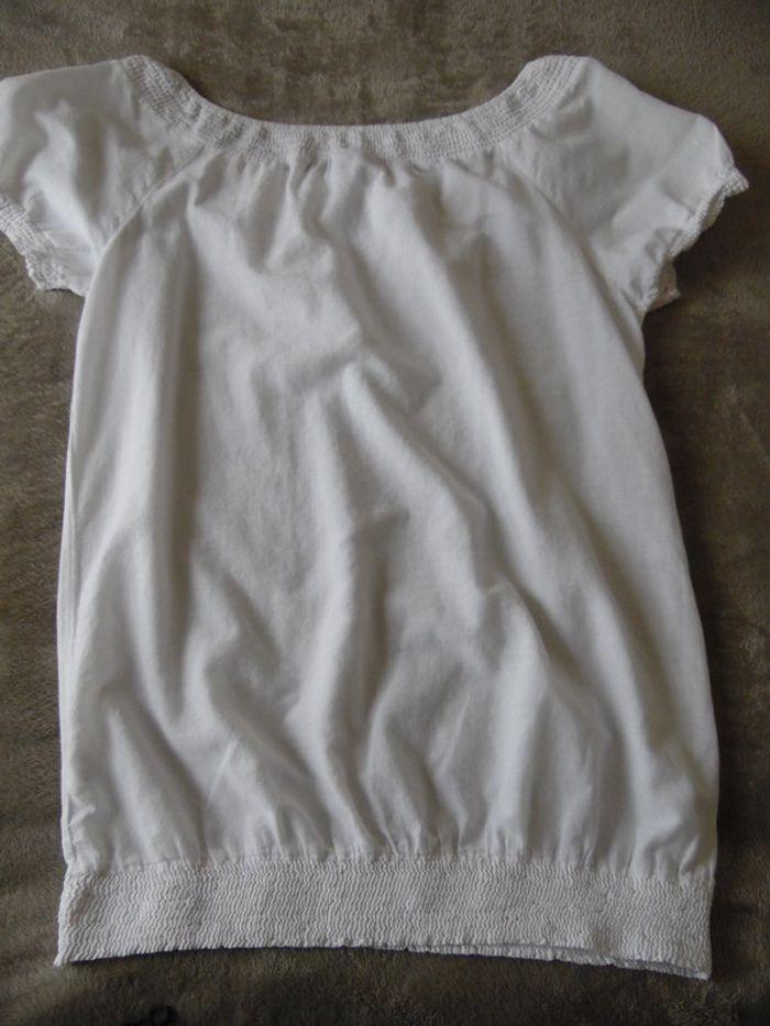 Tee-shirt blanc, taille 40. - photo numéro 4