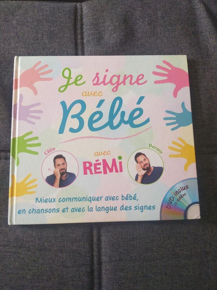 Livre "je signe avec bébé" - photo numéro 1