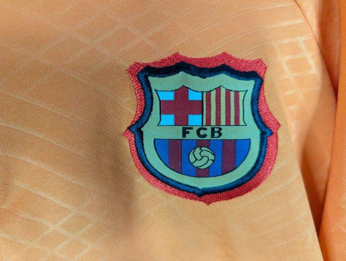 Maillot FCB Nike taille M authentique. - photo numéro 7