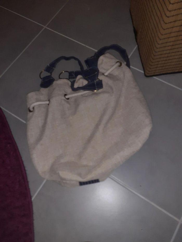 Sac à main avec aiment - photo numéro 3