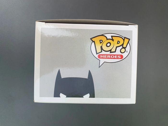 Pop Batman n*152 parfait état - photo numéro 5