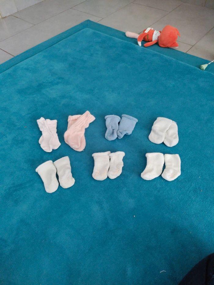 Lot chaussettes nouveau né - photo numéro 1