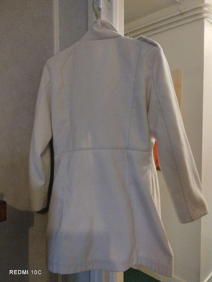 Manteau blanc - photo numéro 3