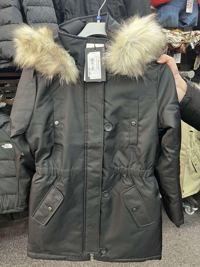 Parka casi neuve - photo numéro 4