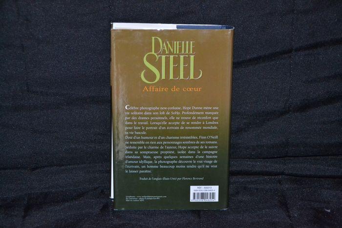 Danielle Steel "Affaire de coeur" - photo numéro 2