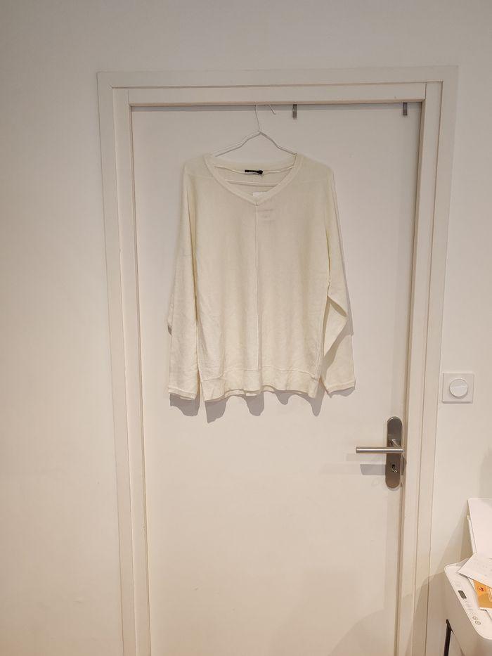 Pull femme taille 3 correspond taille 42 prix 4 € - photo numéro 1