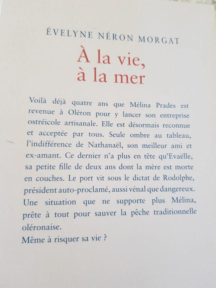 Livre À la vie, à la mer - Évelyne Néron Morgat - photo numéro 2