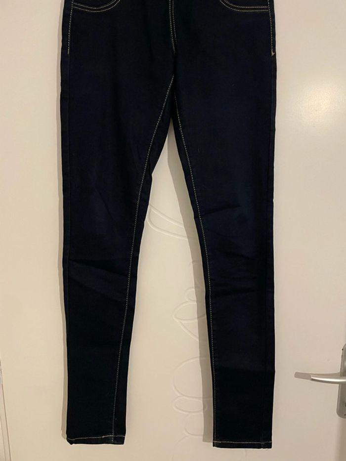 Pantalon bleu foncé extensible taille haute ultra skinny bouton dos R Jonaco taille M - photo numéro 3