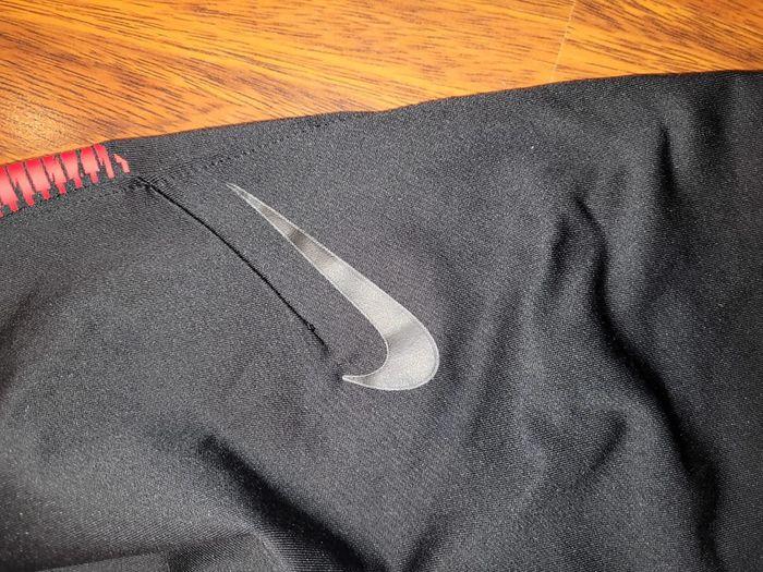 Pantalon survêtement nike - photo numéro 4