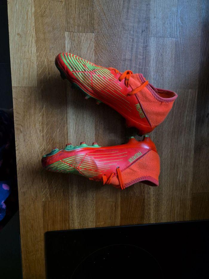 Chaussures de foot crampons - photo numéro 3