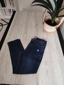 Jeans slim a trous, Kiabi, taille 34