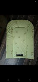 Matelas de change vert clair