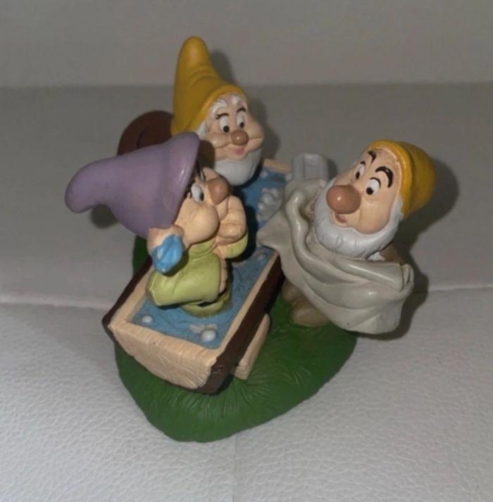 Figurine Disneystore les sept nains - photo numéro 4