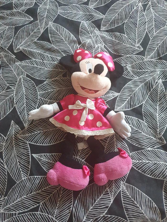 Peluche Minnie 40cm - photo numéro 1