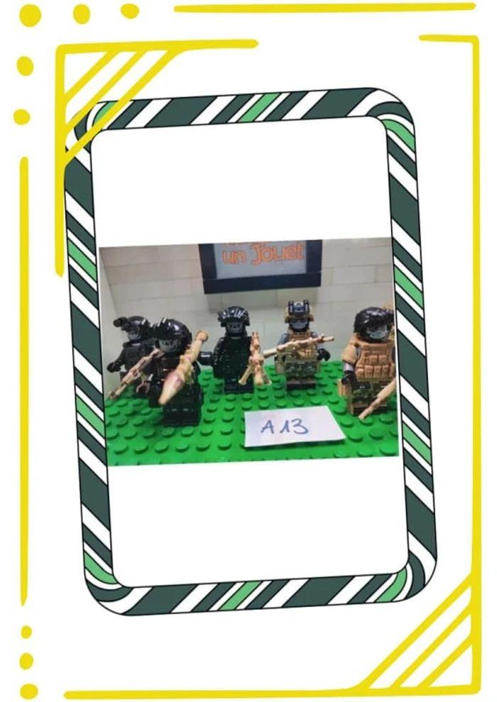 "Lot A13" - Lot de 6 soldats ghost type Lego - photo numéro 2