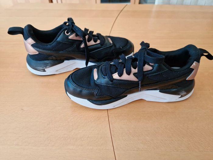 Baskets Puma soft foam pointure 37 en BE - photo numéro 5