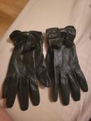 Gants en cuir noir mango